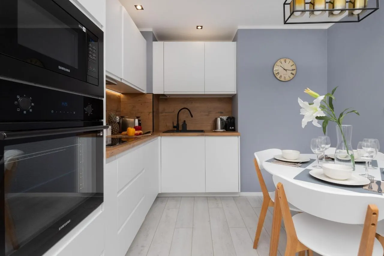 Stunning Apartment Hokejowa With Terrace & Parking By Noclegi Renters Gdańsk 0*,  Polónia